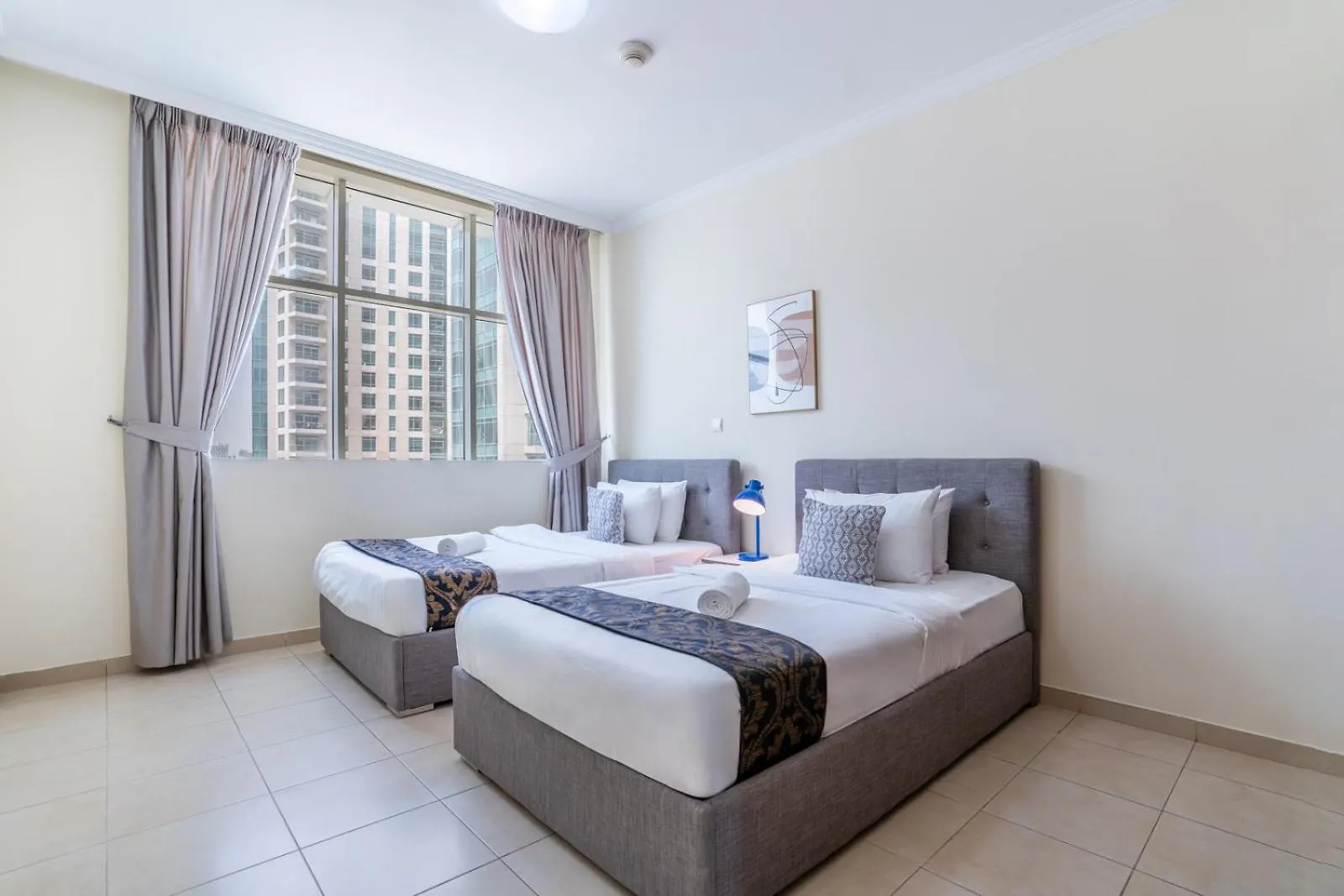 Rh- Prime Location, Spacious 2Br, Walk To Dubai Mall