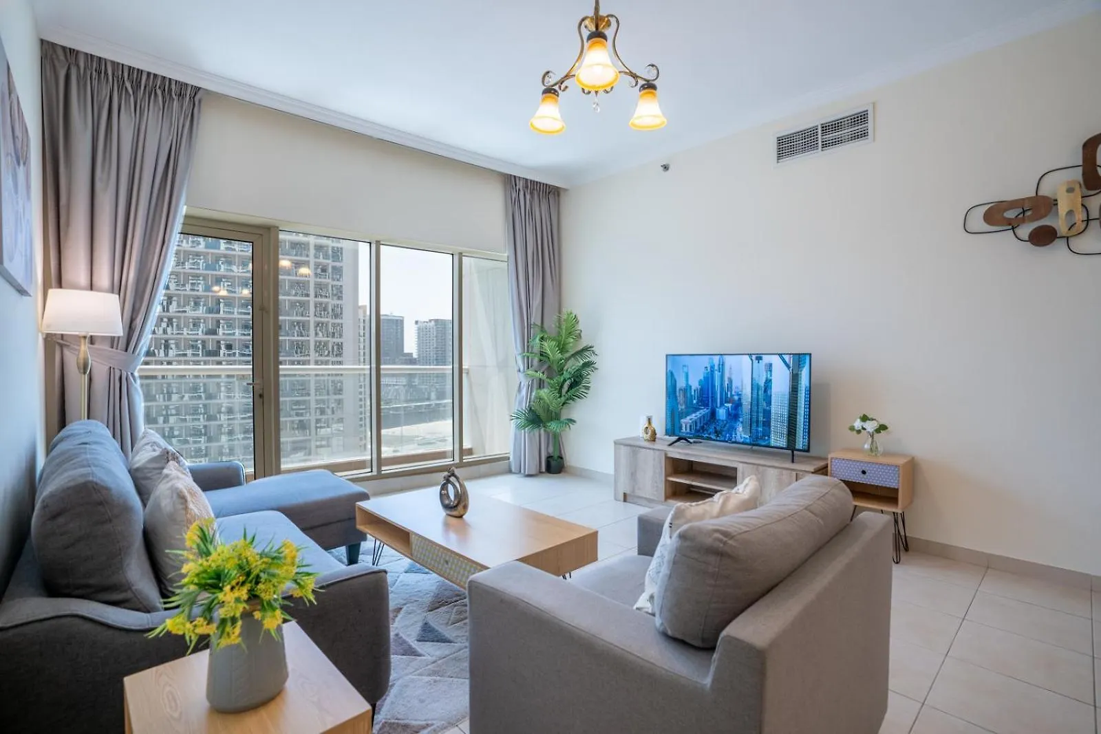 Rh- Prime Location, Spacious 2Br, Walk To Dubai Mall 0*,  Emiratos Árabes Unidos